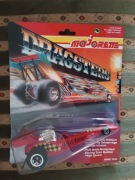 Samochód sportowy Majorette Red Target Dragsters z napędem pull back nowy 