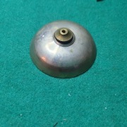 Dzwonek ze śrubką do zegara francuskiego=oryginał