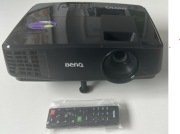 Projektor BENQ MX522P