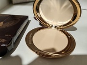 Puder prasowany Charlotte Tilbury Airbrush medium 8 g