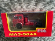 MAZ 504A ciągnik siodłowy skala 1:43 (Nash Avtoprom)