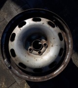 Felgi stal 15" 15 cali golf Rapid Fabia a3 5x110