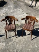 Krzesła gięte Thonet drewniane z tapicerką PRL