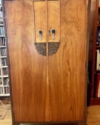 Piękna Mała Kompaktowa Szafa Art Deco