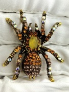 NOWA Broszka przypinka pająk z cyrkoniami elegancka