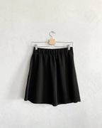 Czarna spódniczka Amisu