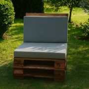 Poduszki ogrodowe w rozmiarze 70x70x8 i 70x30x8 cm