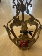 Duży zdobiony żyrandol Mosiężny