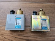 DWA STARE REGULATORY CIŚNIENIA RL-7  ''FACH'' CIESZYN Z OKRESU PRL.