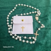 Różaniec perełkowy do Pierwszej Komunii Św.z wizerunkiem MB z Gwadelupe z 