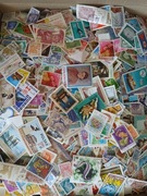 3,5 kg netto znaczków bez wycinków-ogromny zbiór