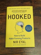 Hooked, how to build habit-forming products, Nir Eyal
