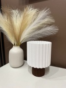 Nowoczesna lampka stołowa/nocna LED gwint e27