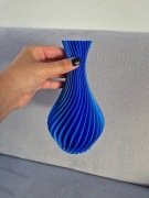 Nowy wazon niebieski wydruk 3d niebieski 