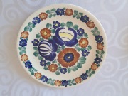 Talerz dekoracyjny FAJANS WŁOCŁAWEK – Ręcznie Malowany (A. Urbańska), PRL
