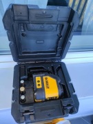 Laser krzyżowy DeWalt 