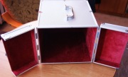 Kufer Aluminiowy Leuchtturm  na 10 Kaset MB Leuchtturm   stan !!!