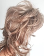 Peruka Damska Naturalne Włosy Syntetyczne Ciemny Mieszany Blond