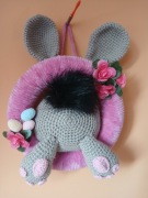 Wieniec wianuszek na drzwi zad królika 