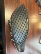 Mercedes W176 Osłona Kratka Zaślepka Zderzaka Lewy Przód A1768850322