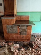 Piec kaflowy i kuchnia