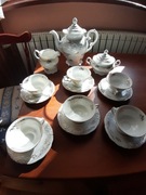 4 zestawy porcelanowe 