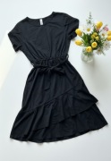Sukienka materiałowa elastyczna wiązana w talii czarna S M boho
