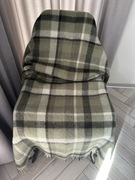 Koc - pled motyw krata 100 % wełny 150x180