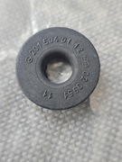 MERCEDES tulejka mocowania zbiornika spryskiwaczy A2015040112