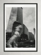 "Rozmyta w pędzie" - fotografia autorska Format B1 1000x707mm