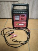 Prostownik akumulatorowy GEP PPS 4P-C 6/12v 4A uszkodzony 