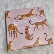 BYS Makeup palette Cheetah - paleta cienie, róż, rozświetlacz