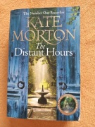 Kate Morton - The Distant Hours, książka w języku angielskim 
