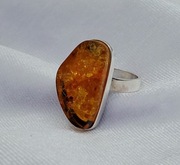 Pierścionek Srebro i Bursztyn