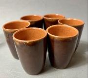 Zestaw 6 kieliszków ceramicznych PRL | Brąz | Vintage | Ceramika Szlachetna