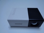 Projektor lcd nowy