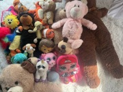 Maskotki zestaw MiX 24 sztuki Smyk Biedronka