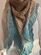 Chusta zrobiona na szydełku