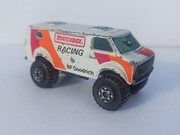 MATCHBOX CHEVY VAN 4x4