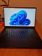 Razer 15 Advanced: i7-8750at2.2Ghz, 32GB, RTX2070 Max-Q, 500 GB, Win11