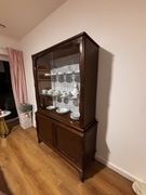 Witryna drewniana do salonu, jadalni