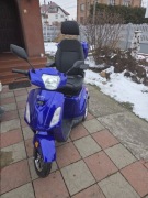 Skuter motorower trójkołowy dla seniora