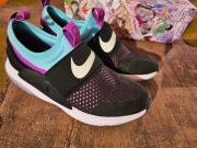 Buty sportowe Nike 36,5 Buty dla dzieci B25