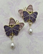 Fioletowe Motyle motylki złote kolczyki delikatne perełki glamour
