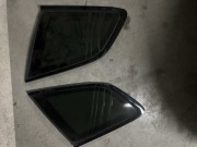 VOLVO XC60 II SZYBY TYLNE PRAWA LEWA KAROSERYJNA BLACK 2022