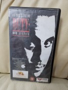 In the Line of Duty **Mega Unikat**