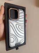 Etui na iPhone 16 Pro Max marki Burga model Chrome