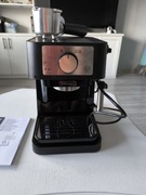 Ekspres kołowy DeLonghi EC 260 BK