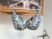 95E Stanik biustonosz Marks Spencer Rosie dla Amazonek 