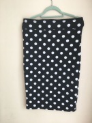 Spódnica w grochy - UK18